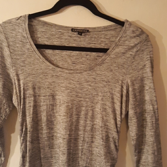 EXPRESS QUARTER SLEEVED GATHERED ON BOTH SIDES DRE - Picture 3 of 4